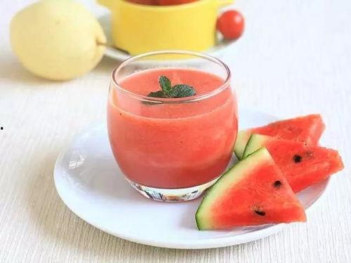 吃雪瓜的最新视频,揭秘夏日消暑新宠，清凉一夏尽在掌握！