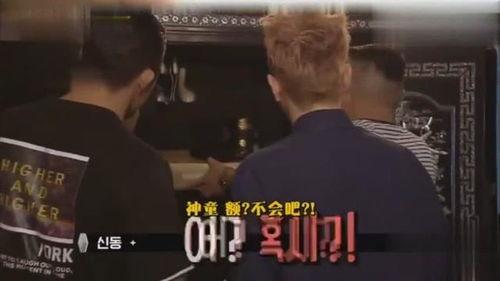 吃瓜群众憋笑图片搞笑视频,搞笑视频盘点