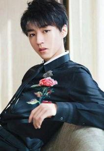 王俊凯吃瓜男孩视频大全,视频大全带你领略萌态瞬间